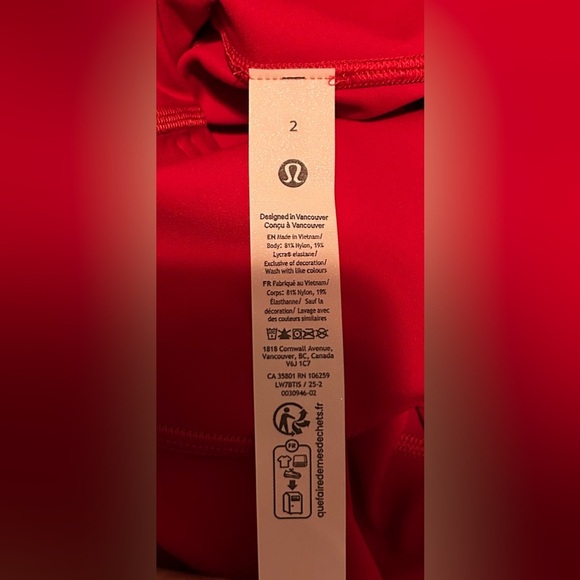 Lululemon Athletica Red Bike Shorts High-Rise-6" - Picture 6 of 6